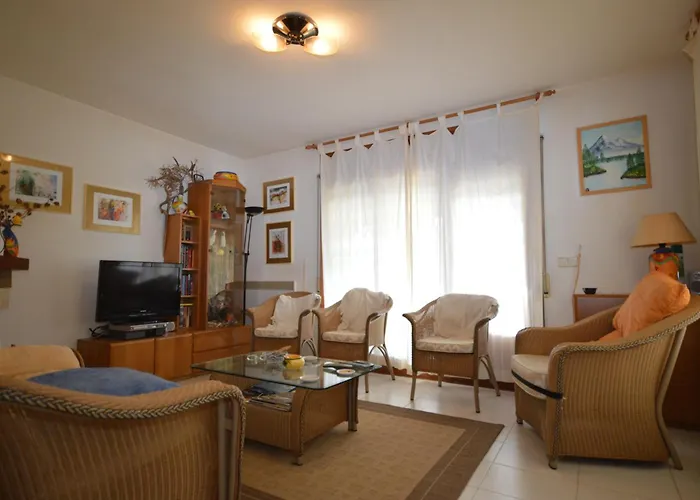 בית נופש Amfora 25 *